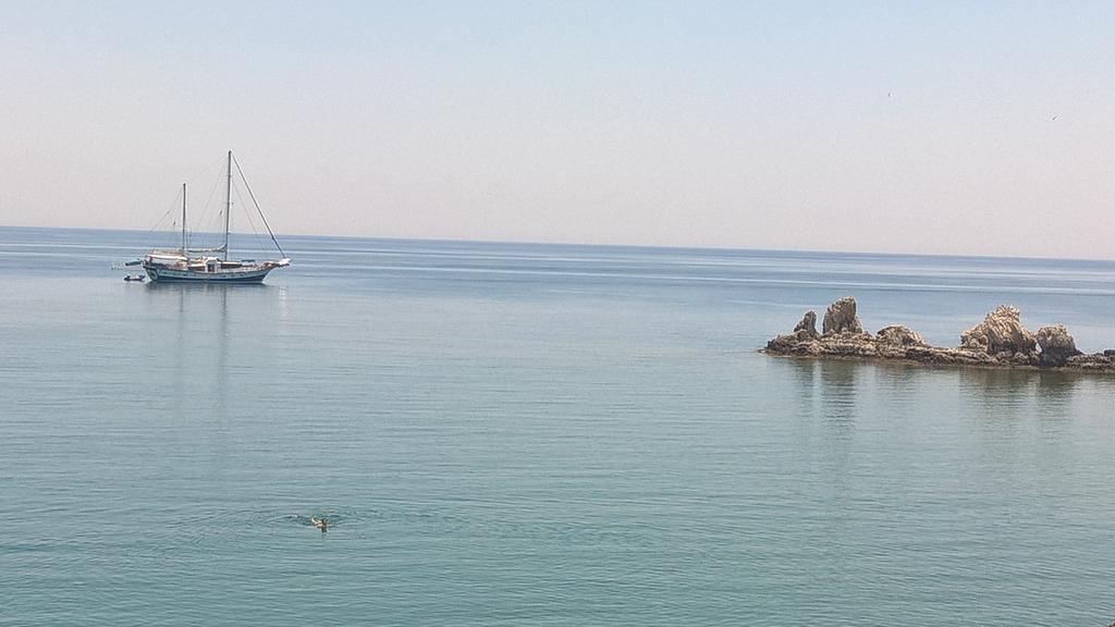 哈拉奇海滩公寓旅馆 外观 照片
